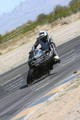 media/Mar-10-2024-SoCal Trackdays (Sun) [[6228d7c590]]/6-Turn 2 Inside (1115am)/